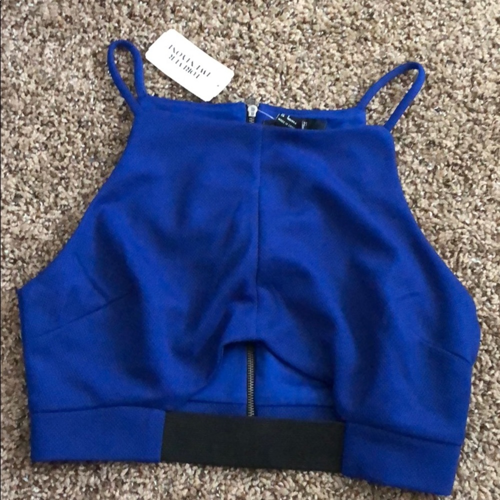 Crop top